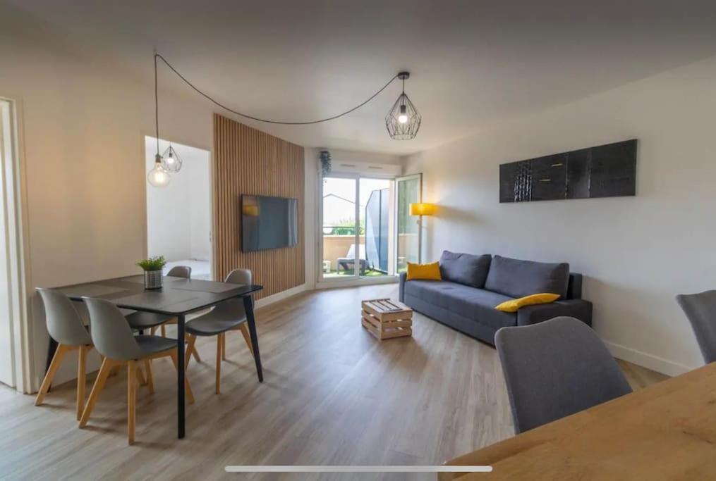 Appartement *T3*Toulouse Purpan+Parking+Piscine Extérieur photo